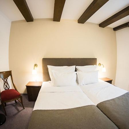 Nest Otel Drobeta Turnu Severin Dış mekan fotoğraf