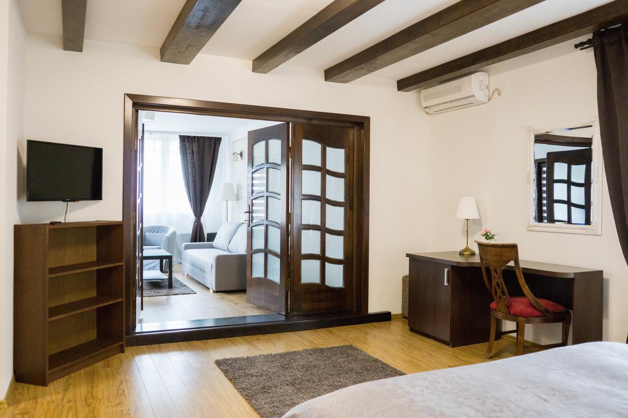 Nest Otel Drobeta Turnu Severin Dış mekan fotoğraf
