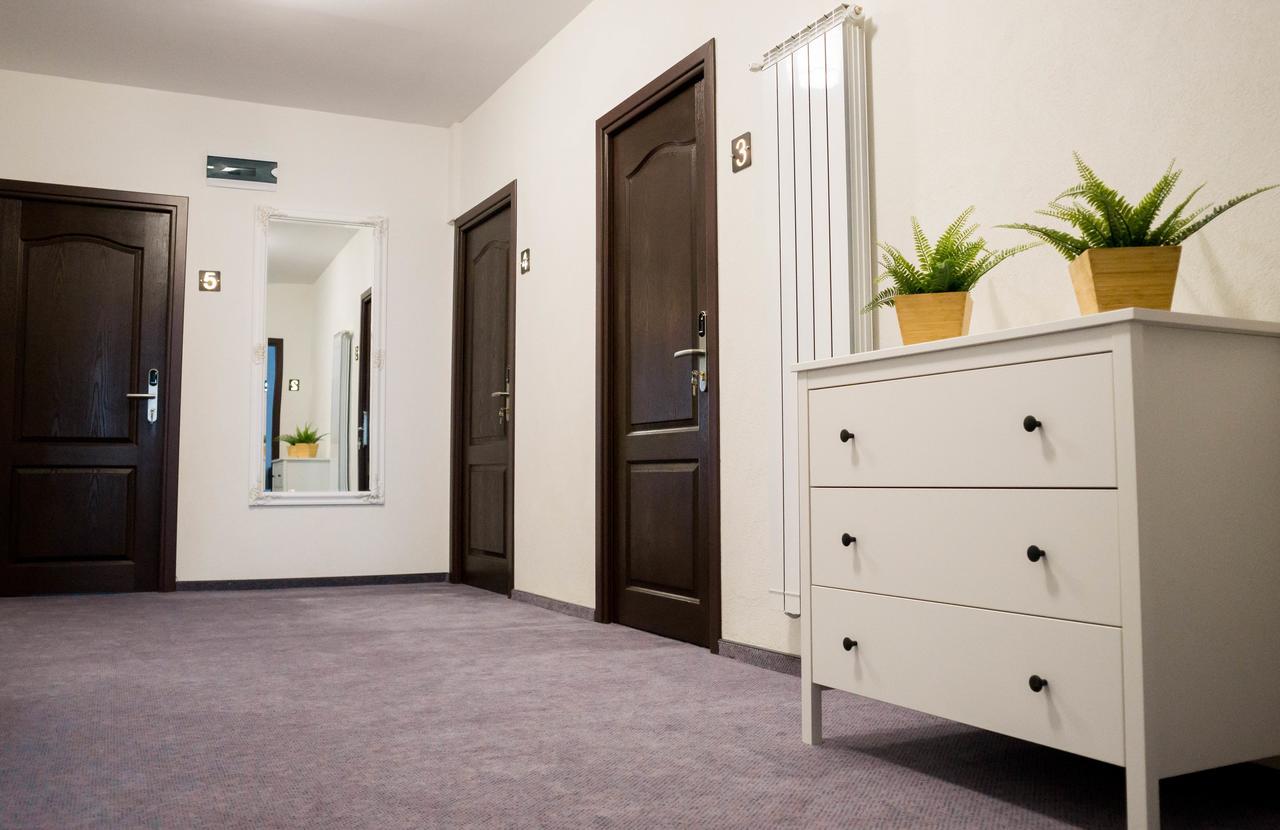 Nest Otel Drobeta Turnu Severin Dış mekan fotoğraf
