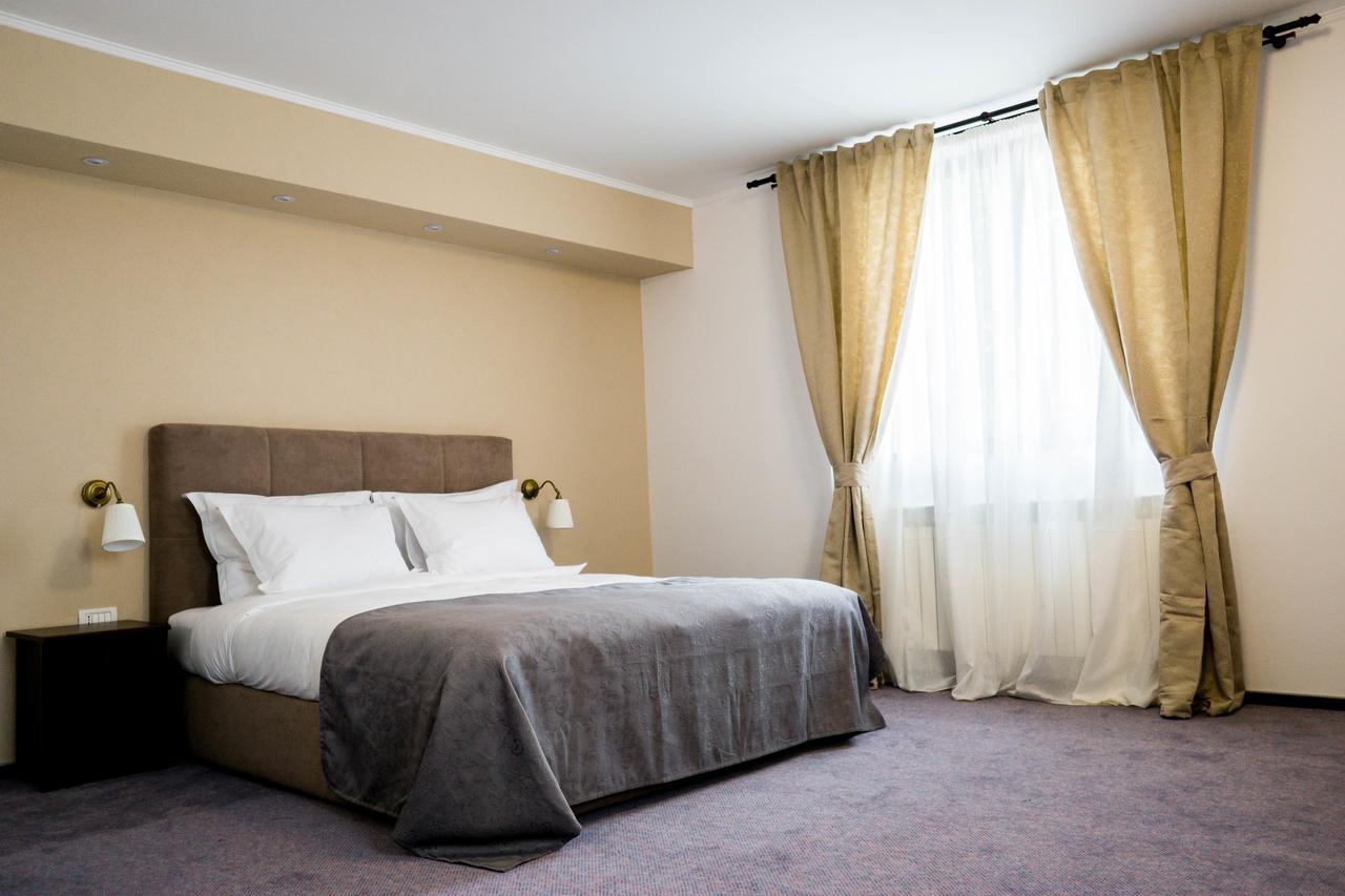 Nest Otel Drobeta Turnu Severin Dış mekan fotoğraf